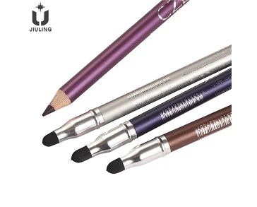 ความแตกต่างระหว่างดินสอเขียนคิ้วและอายไลเนอร์